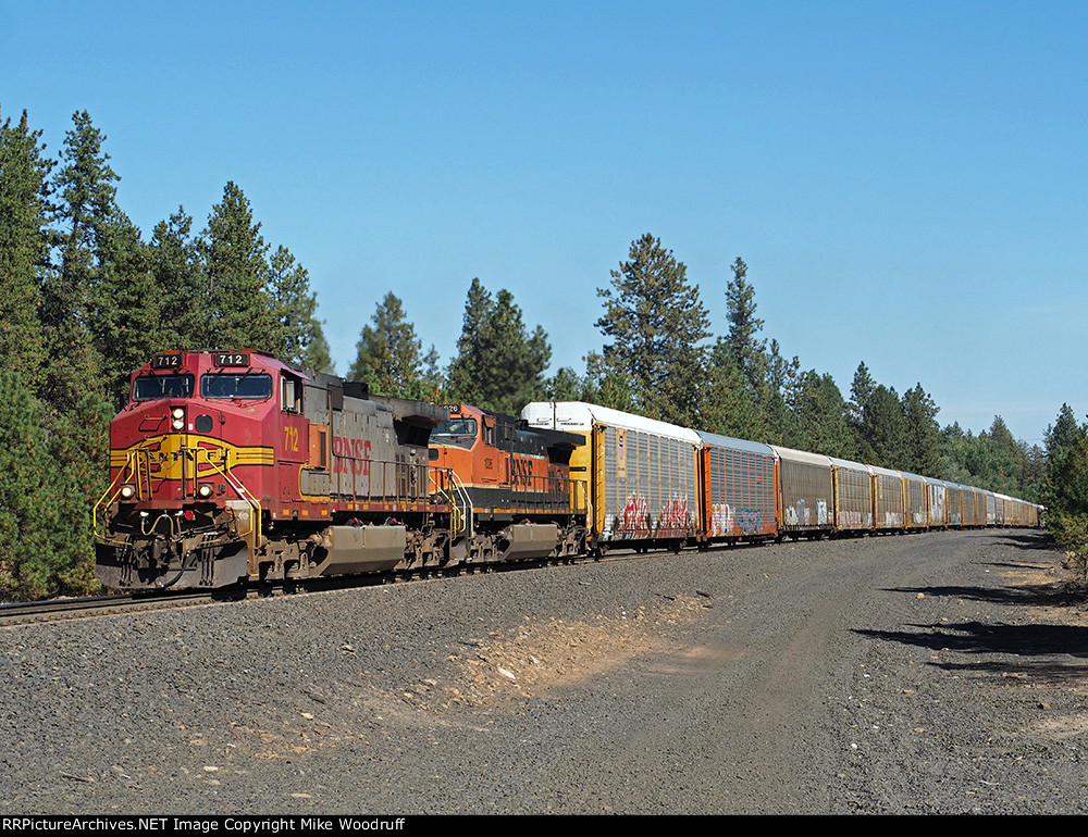 BNSF 712